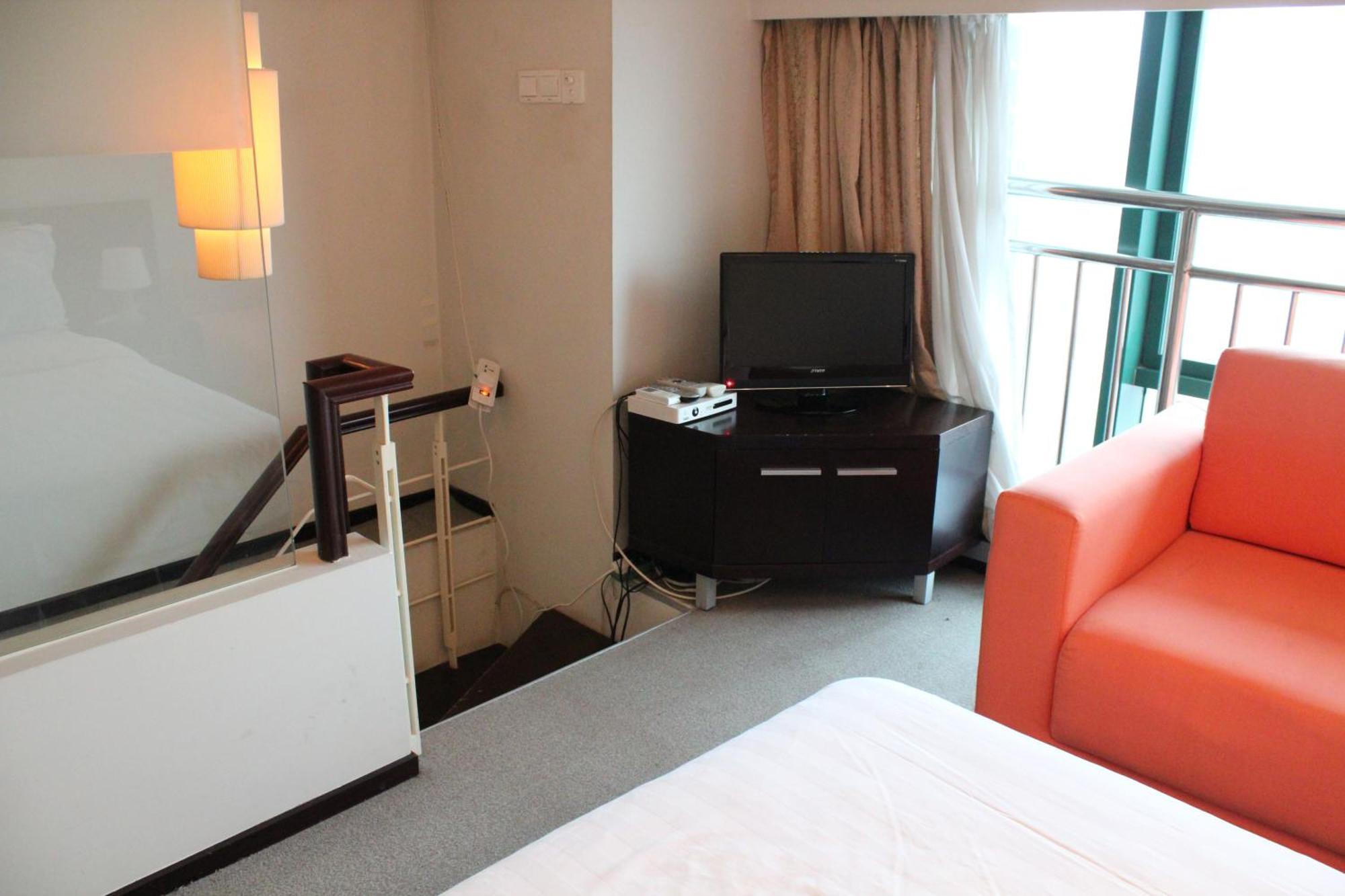 Shanghai Cosmo World Union Service Apartment Екстер'єр фото